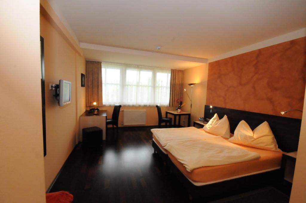 Gasthof Bacher Hotel วิลลาค ภายนอก รูปภาพ